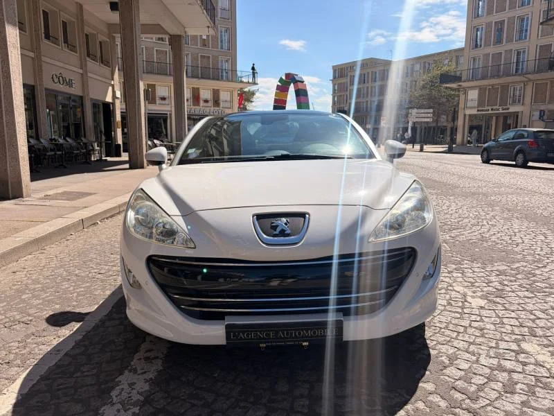 Peugeot 201 2011 Essence 100 ch