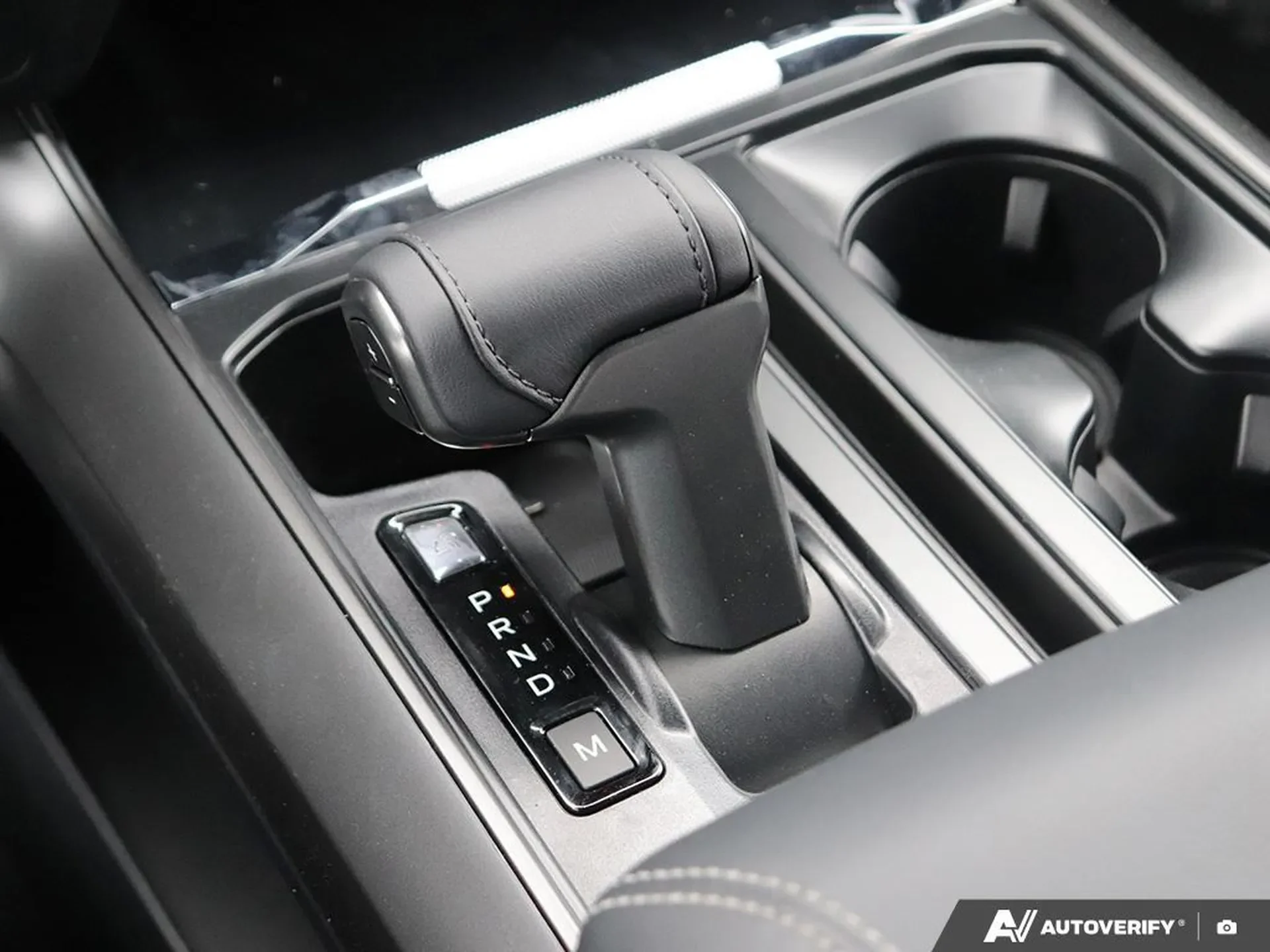 Ford V8 2026 Essence 405 ch