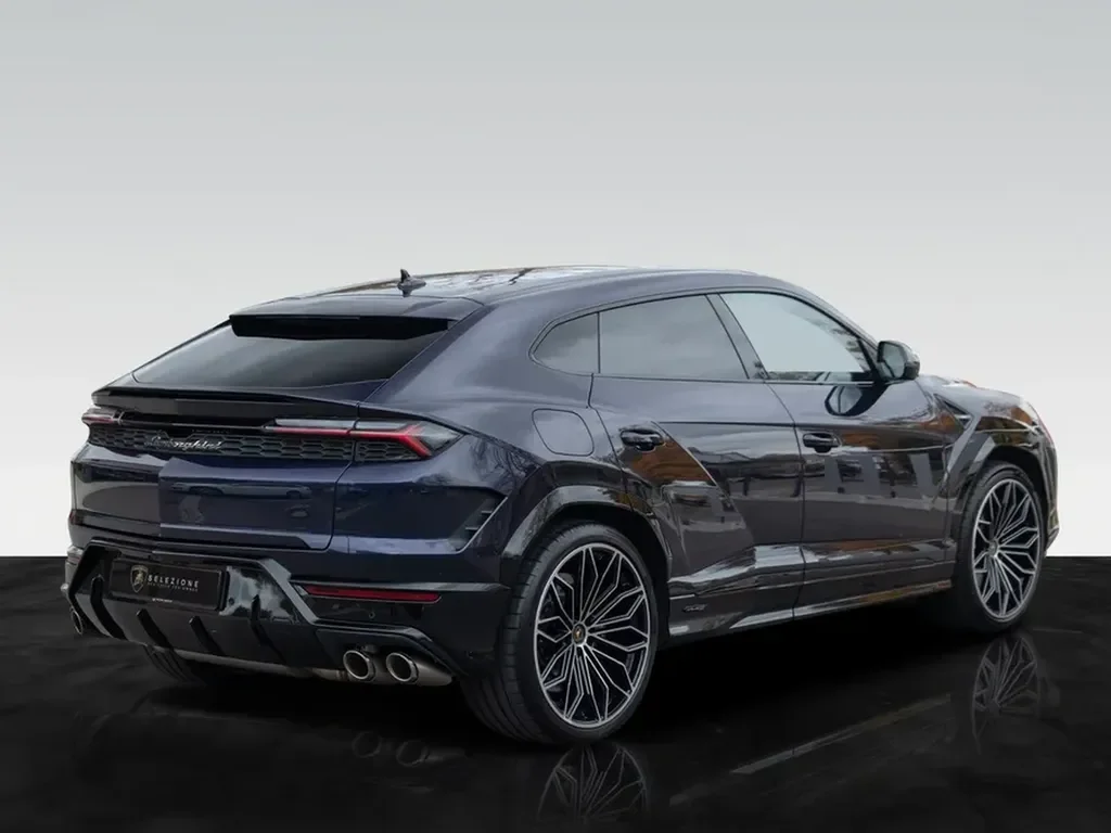 Lamborghini Urus 2025 Essence 799 ch
