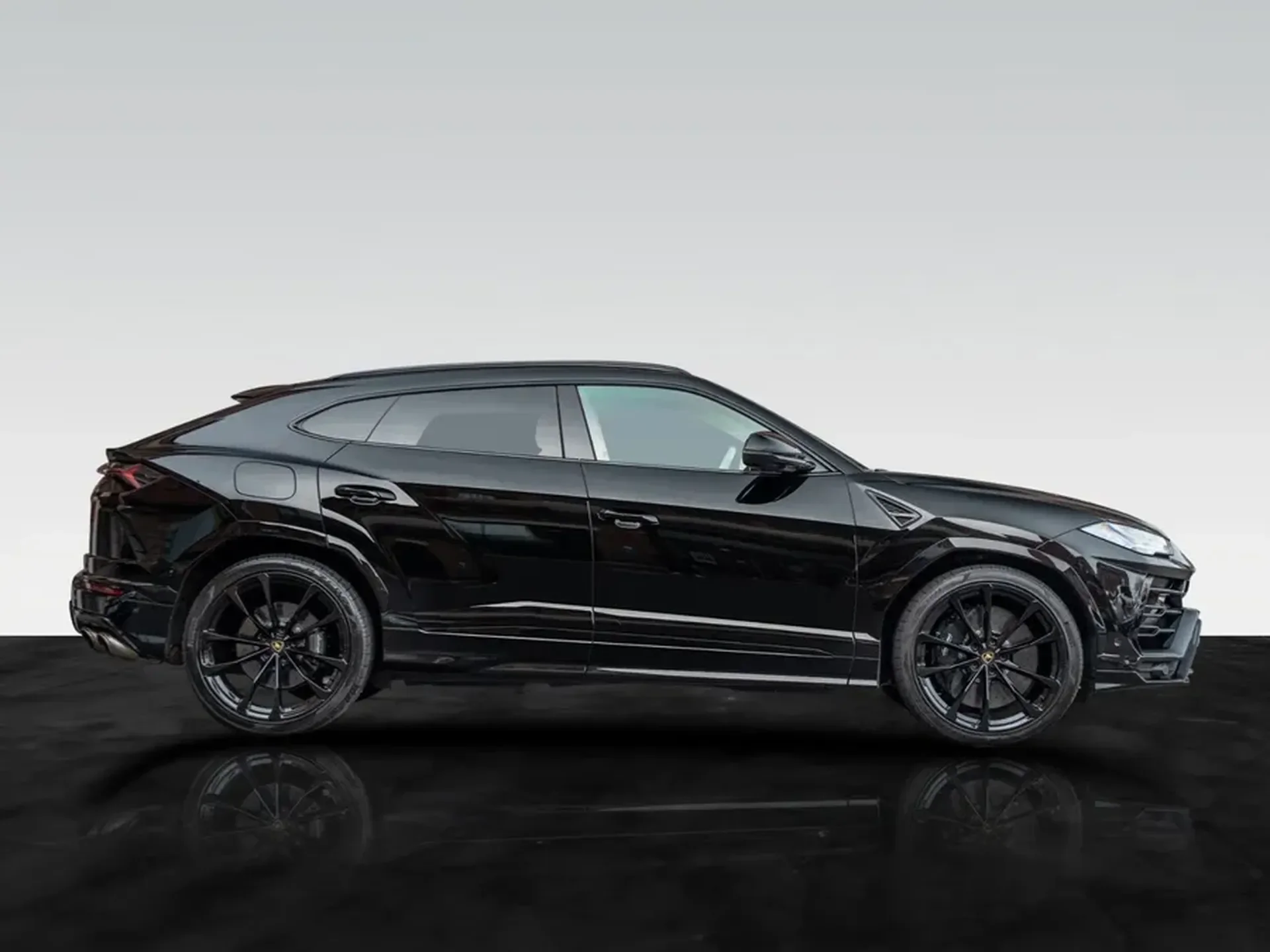 Lamborghini Urus 2021 Essence 650 ch