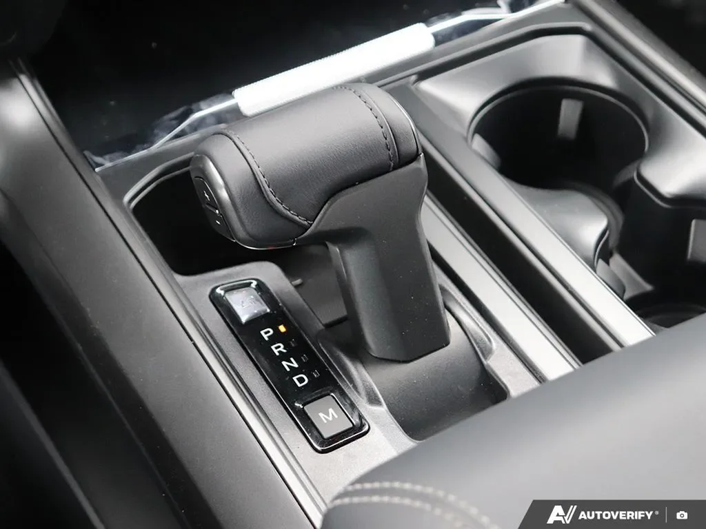 Ford V8 2026 Essence 405 ch