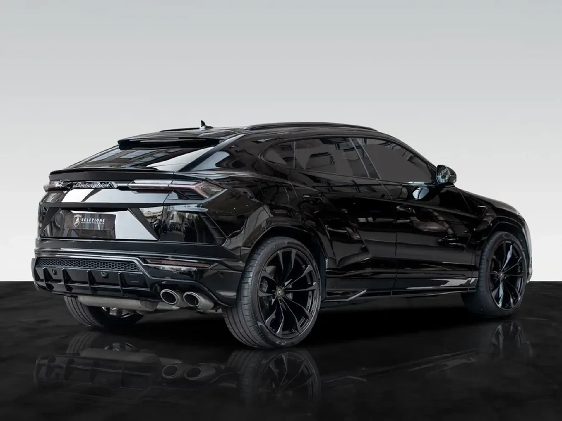 Lamborghini Urus 2021 Essence 650 ch