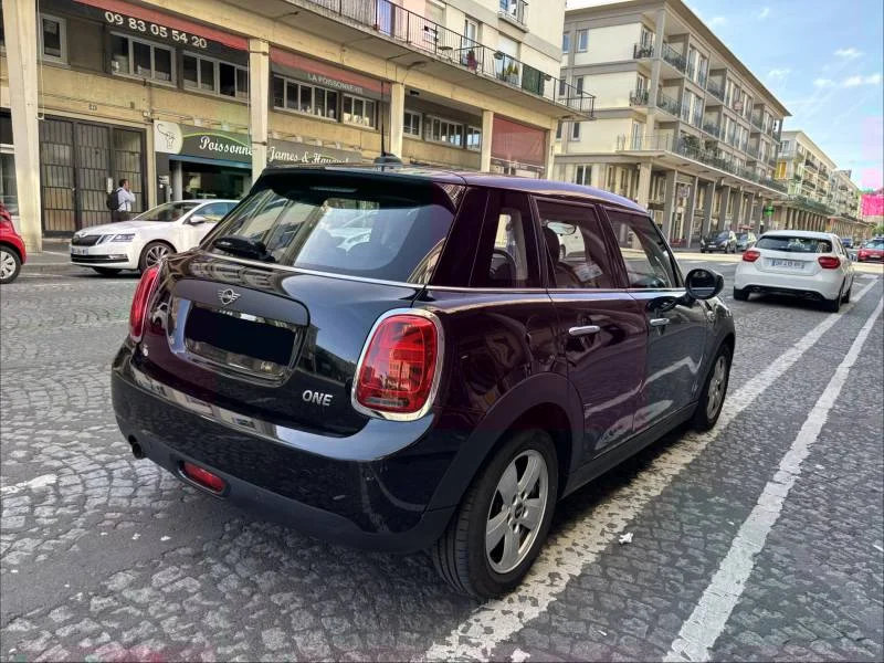 Mini One 2020 Essence 102 ch