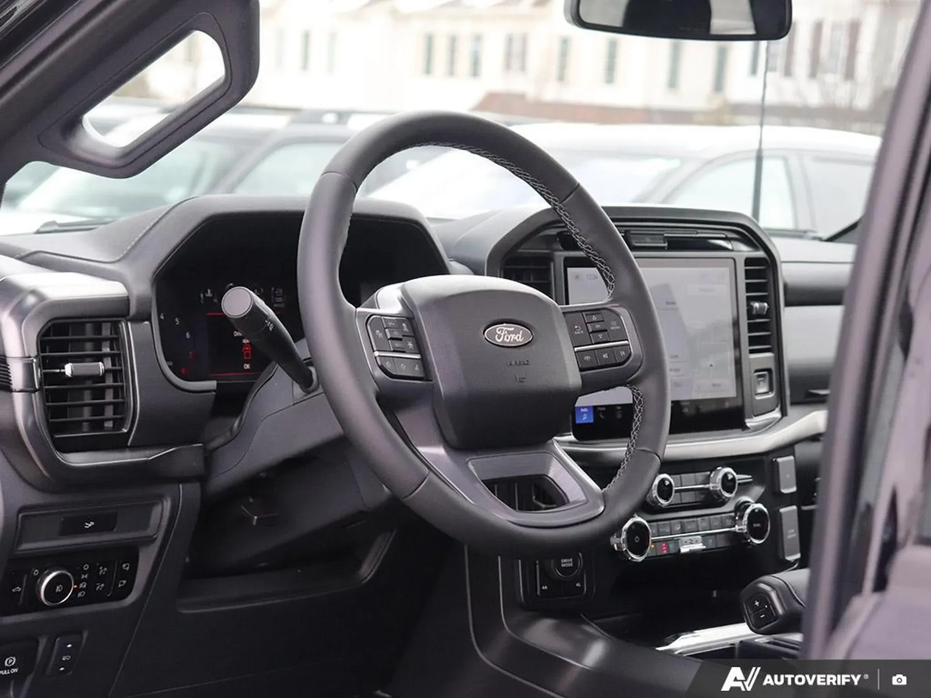 Ford V8 2026 Essence 405 ch