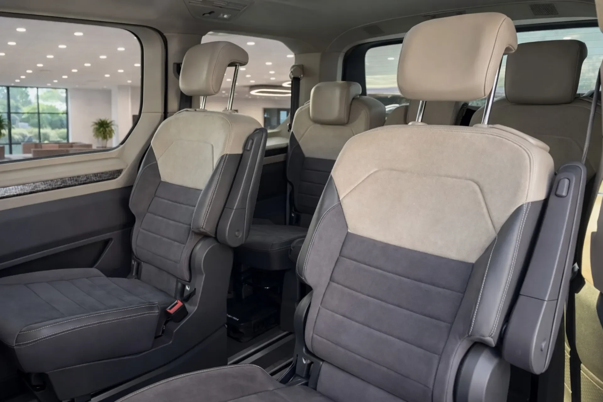 Volkswagen T7 Multivan 2022 Essence 218 ch