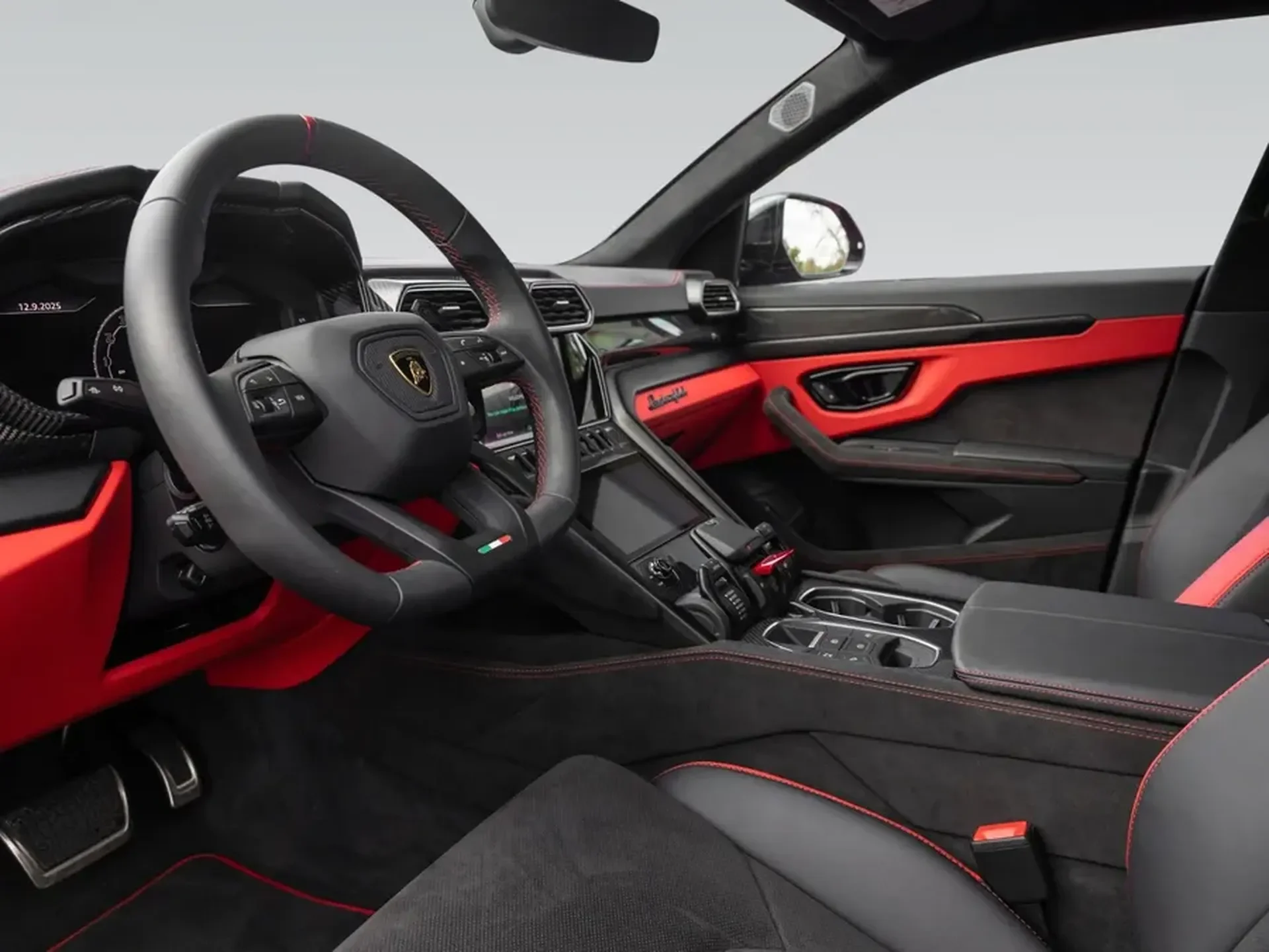 Lamborghini Urus 2025 Essence 666 ch