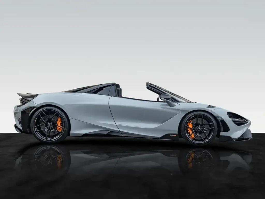 McLaren 765LT 2023 Essence 770 ch