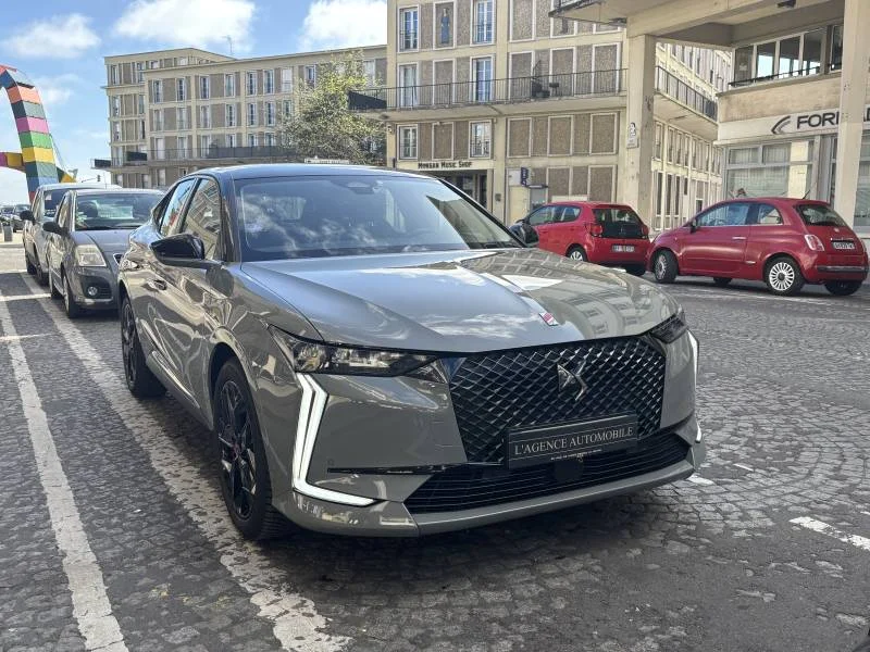 DS DS4 130ch finition Performance Line de 2022 au Havre