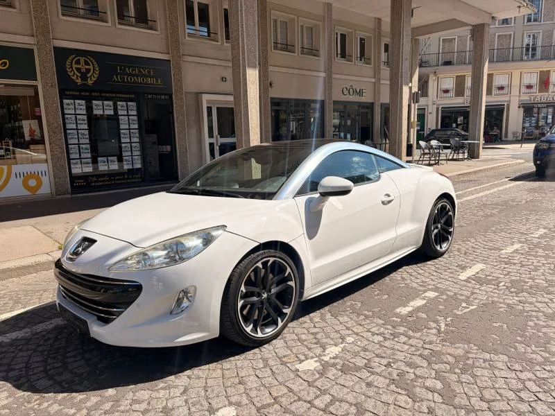 Peugeot 201 2011 Essence 100 ch