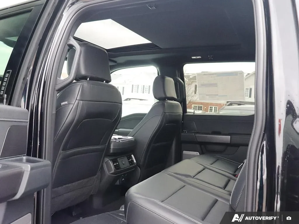Ford V8 2026 Essence 405 ch