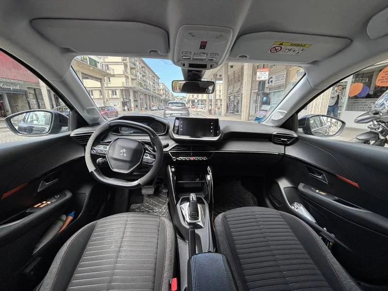 Peugeot 202 2020 Essence 178 ch