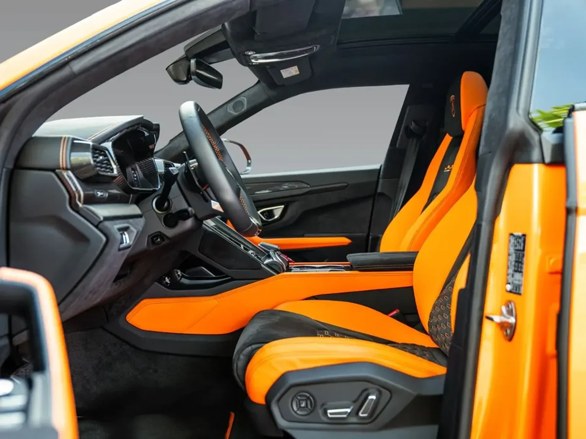 Lamborghini Urus 2022 Essence 650 ch