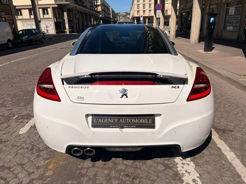 Peugeot 201 2011 Essence 100 ch