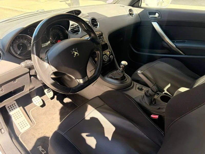 Peugeot 201 2011 Essence 100 ch